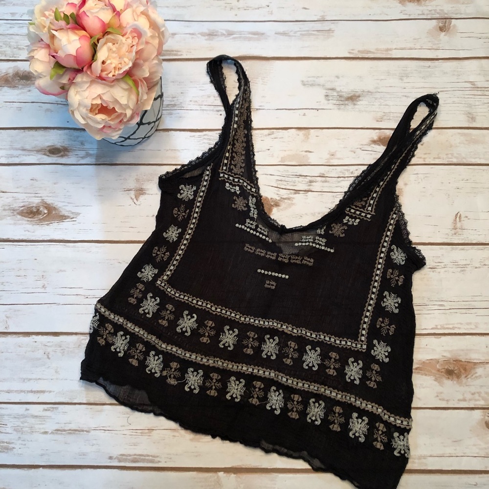 Ecote - Sz S Sheer Boho Crop Top